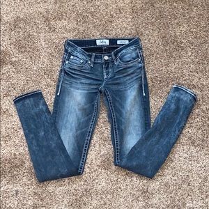 Daytrip Skinny Jeans